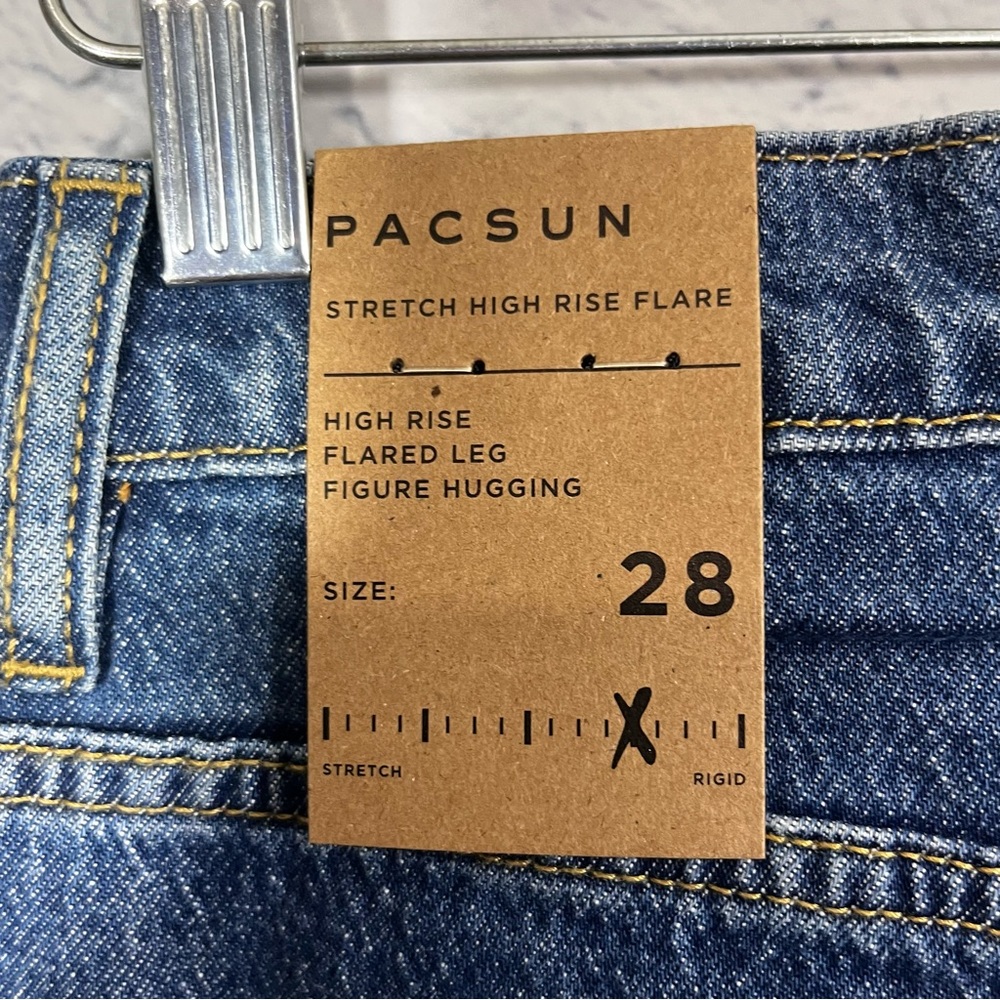 PacSun Women’s Stretch High Rise Flare Jeans - Picture 8 of 9